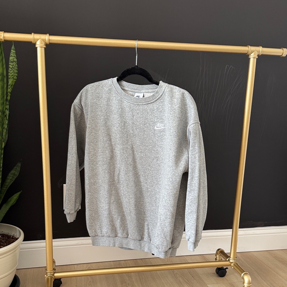 Nike Kids Oversized Gray Crewneck Sweatshirt